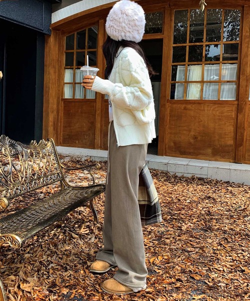 OSYAREVO(オシャレボ)の「コーデュロイ パンツ(スウェットパンツ・レディース・カーキ/クリーム/グレー/ブラック・LARGE/X-LARGE/MEDIUM)」の17枚目の写真