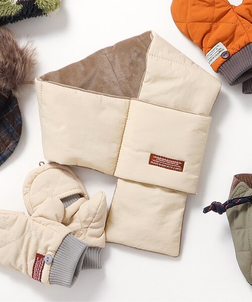 BREEZE（ブリーズ）の「キルトマフラー（マフラー・キッズ・ブラック/アイボリー/キャメル・MEDIUM/SMALL）」の2枚目の写真