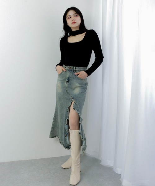 M DOLLY(エムドリー)の「slit ruffle denim skirt/スリットフリルデニムスカート(デニムスカート・レディース・グレー・M/S)」の2枚目の写真