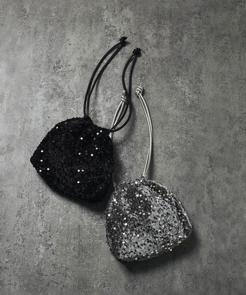 SALON adam et rope'（サロン アダム エ ロペ）の「スパンコールベロアバッグ（ハンドバッグ・レディース・ブラック/グレー・FREE）」の6枚目の写真