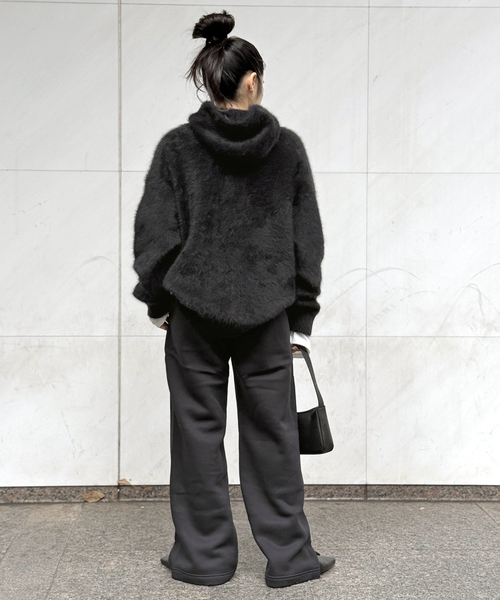 NIKE（ナイキ）の「【NIKE/ ナイキ】フリース ワイド パンツ（スラックス・レディース・ホワイト/ブラック・38/36）」の15枚目の写真