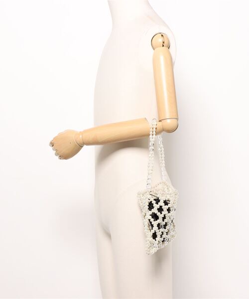 MOUSSY(マウジー)の「MIX BEADS PEARL バッグ(ハンドバッグ・レディース・オフホワイト・FREE)」の14枚目の写真
