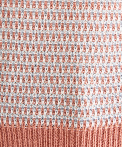 ikka（イッカ）の「幾何ジャガードニットプルオーバー（ニット/セーター・レディース・ベビーピンク/ブラック/ブルー/オフホワイト・L/M/S）」の11枚目の写真