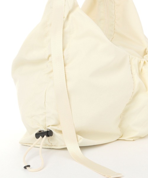 LAKOLE（ラコレ）の「3ドロストラージショルダーバッグ / 253062（ショルダーバッグ・レディース・ブラック/オフホワイト・FREE）」の5枚目の写真