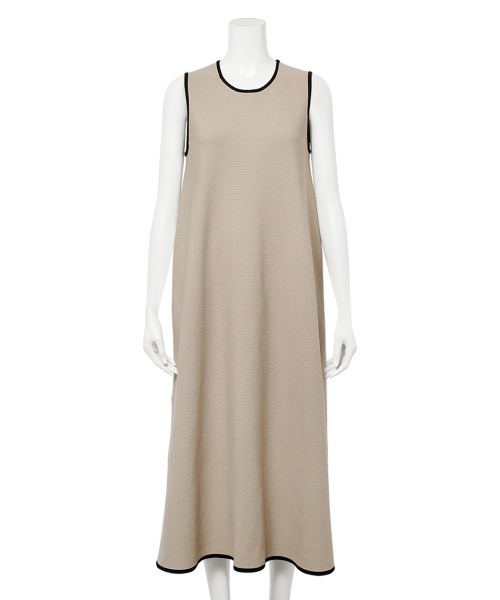 Mila Owen（ミラオーウェン）の「フレアフォルムニットワンピース【ウォッシャブル】（ワンピース・レディース・ブラック/ベージュ/ネイビー・0/1）」の7枚目の写真