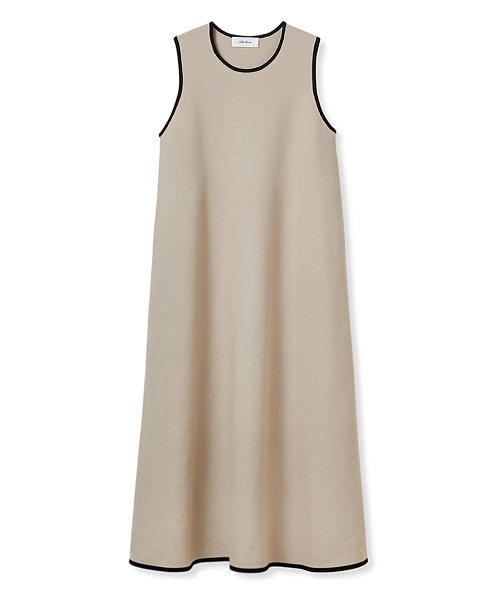 Mila Owen（ミラオーウェン）の「フレアフォルムニットワンピース【ウォッシャブル】（ワンピース・レディース・ブラック/ベージュ/ネイビー・0/1）」の14枚目の写真