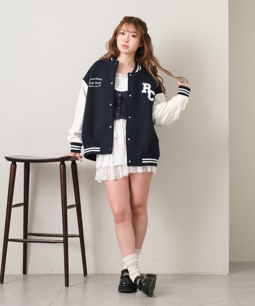 RAY CASSIN（レイカズン）の「サガラワッペンルーズスタジャン（スタジャン・レディース・ベージュ/ネイビー/グレー・FREE）」の13枚目の写真