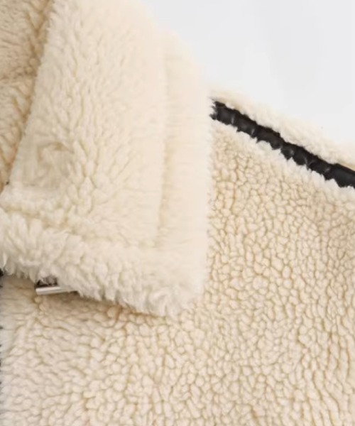LA POMME petit(ラポミ・プチ)の「Faux Fur Fuzzy Coat(ムートンコート・レディース・アイボリー・SMALL/MEDIUM/LARGE/X-SMALL)」の3枚目の写真