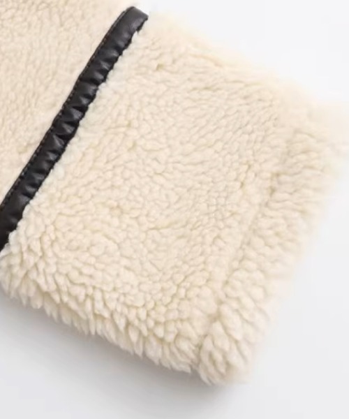 LA POMME petit(ラポミ・プチ)の「Faux Fur Fuzzy Coat(ムートンコート・レディース・アイボリー・SMALL/MEDIUM/LARGE/X-SMALL)」の6枚目の写真