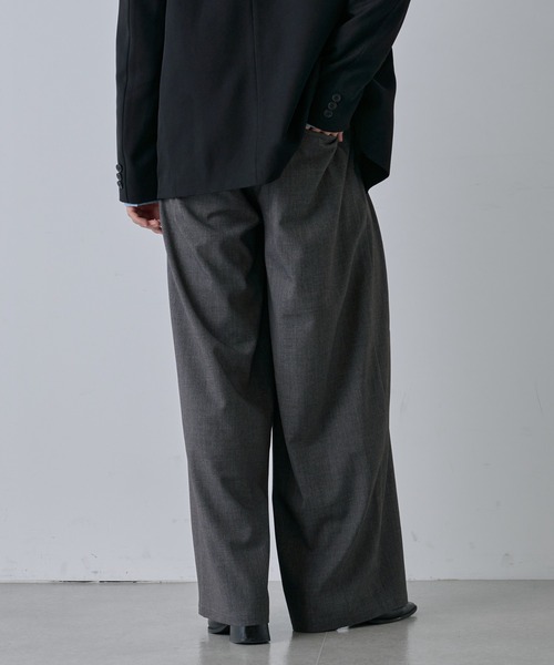 COLONY 2139(コロニートゥーワンスリーナイン)の「TRPUボックスタックバギースラックス(スラックス・メンズ・ブラック/グレー・MEDIUM/LARGE)」の15枚目の写真