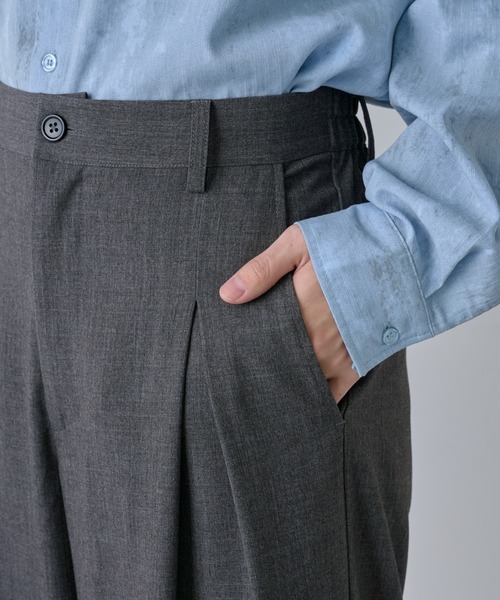 COLONY 2139(コロニートゥーワンスリーナイン)の「TRPUボックスタックバギースラックス(スラックス・メンズ・ブラック/グレー・MEDIUM/LARGE)」の7枚目の写真