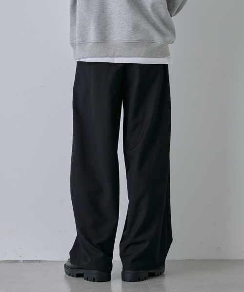 COLONY 2139(コロニートゥーワンスリーナイン)の「TRPUボックスタックバギースラックス(スラックス・メンズ・ブラック/グレー・MEDIUM/LARGE)」の11枚目の写真