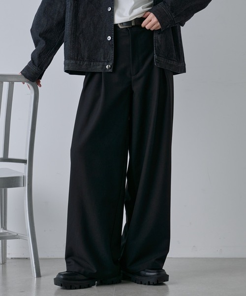 COLONY 2139（コロニートゥーワンスリーナイン）の「TRPUボックスタックバギースラックス（スラックス・メンズ・グレー/ブラック・MEDIUM/LARGE）」の17枚目の写真