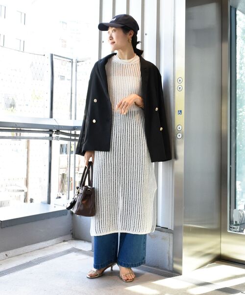 le.coeur blanc(ルクールブラン)の「ハシゴ調透かし柄ホールガーメントワンピース(ワンピース・レディース・グレー/オフホワイト・38)」の11枚目の写真