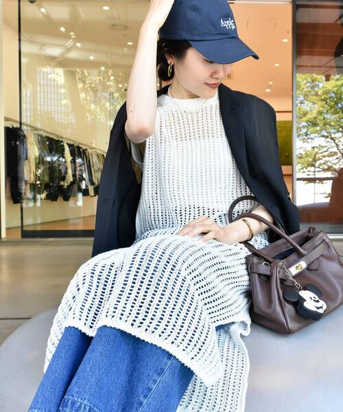 le.coeur blanc(ルクールブラン)の「ハシゴ調透かし柄ホールガーメントワンピース(ワンピース・レディース・グレー/オフホワイト・38)」の22枚目の写真