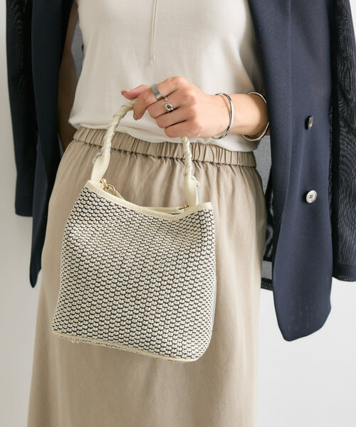 RIVE DROITE（リヴドロワ）の「【上品デザイン】CITY BASKET-hand2（ハンドバッグ・レディース・アイボリー/ブラウン/ブラック・FREE）」の2枚目の写真