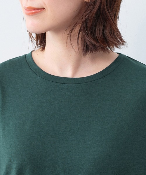 Viola e Viola(ヴィオラエヴィオラ)の「楽ちんフリルデザインプルオーバー(Tシャツ/カットソー・レディース・グリーン/ホワイト/ブラック/ネイビー/ダークブルー・3L/LL/L/M/5L/4L)」の20枚目の写真