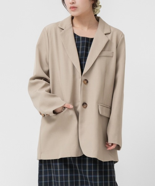 HEILIS(ヘイリス)の「オーバーサイズベーシックテーラードジャケット / レディース ビッグサイズ シングル ジャケット 羽織り アウター 春服 秋服 冬服 オフィスカジュアル ブラック ベージュ シンプル 無地 韓国(テーラードジャケット・レディース・ブラック/ベージュ・FREE)」の19枚目の写真