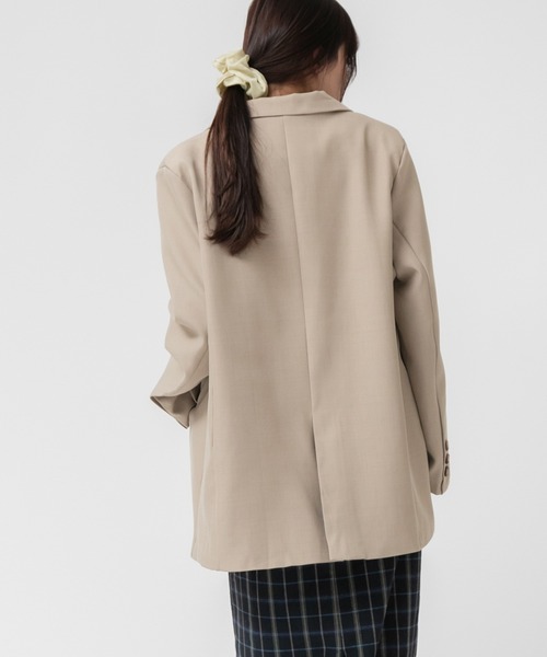 HEILIS(ヘイリス)の「オーバーサイズベーシックテーラードジャケット / レディース ビッグサイズ シングル ジャケット 羽織り アウター 春服 秋服 冬服 オフィスカジュアル ブラック ベージュ シンプル 無地 韓国(テーラードジャケット・レディース・ブラック/ベージュ・FREE)」の22枚目の写真