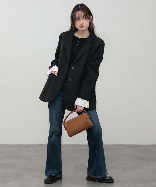 HEILIS(ヘイリス)の「オーバーサイズベーシックテーラードジャケット / レディース ビッグサイズ シングル ジャケット 羽織り アウター 春服 秋服 冬服 オフィスカジュアル ブラック ベージュ シンプル 無地 韓国(テーラードジャケット・レディース・ブラック/ベージュ・FREE)」の17枚目の写真