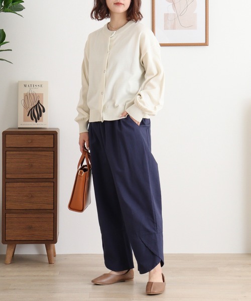 Emago(イマゴ)の「EMAGO ポケット花刺繍スリットパンツ(その他パンツ・レディース・グレー/グリーン/ネイビー・FREE)」の12枚目の写真