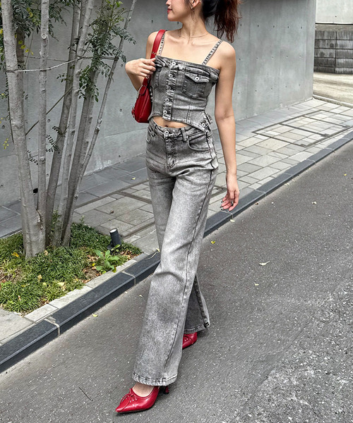 SPIRALGIRL（スパイラルガール）の「デニムビスチェオールインワン（つなぎ/オールインワン・レディース・ブラック/ブルー・SMALL/MEDIUM）」の8枚目の写真