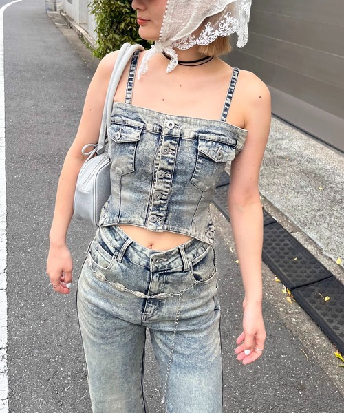 SPIRALGIRL（スパイラルガール）の「デニムビスチェオールインワン（つなぎ/オールインワン・レディース・ブラック/ブルー・SMALL/MEDIUM）」の11枚目の写真