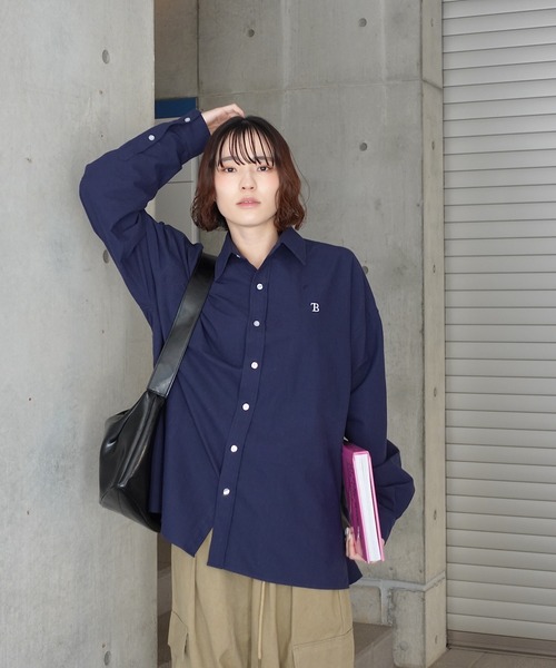 TEEN BOOP(ティーンブープ)の「エンブロイダリーBIGシャツ(シャツ/ブラウス・レディース・ネイビー/ホワイト・FREE)」の11枚目の写真