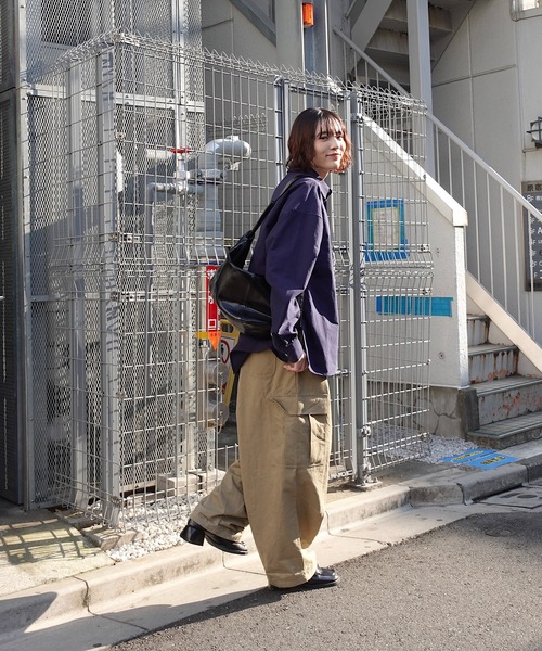 TEEN BOOP(ティーンブープ)の「エンブロイダリーBIGシャツ(シャツ/ブラウス・レディース・ネイビー/ホワイト・FREE)」の12枚目の写真