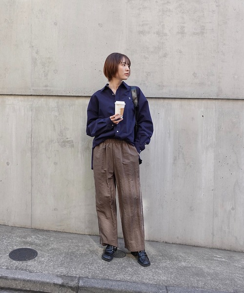 TEEN BOOP(ティーンブープ)の「エンブロイダリーBIGシャツ(シャツ/ブラウス・レディース・ネイビー/ホワイト・FREE)」の22枚目の写真