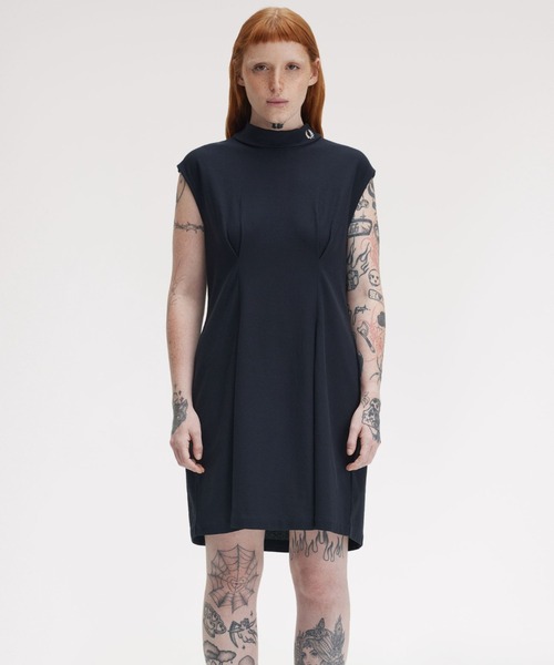 Sleeveless Crepe Dress／ノースリーブクレープワンピース