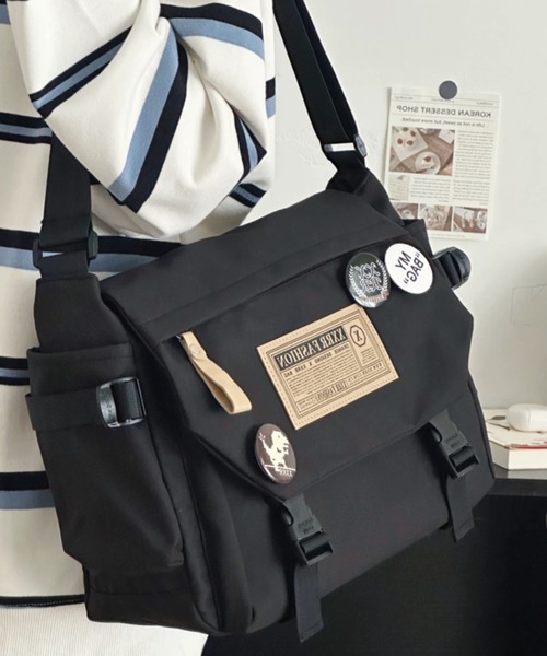 vline メッセンジャーバッグ レア！？ 楽天市場】valextra ヴァレクストラ Vライン メッセンジャー