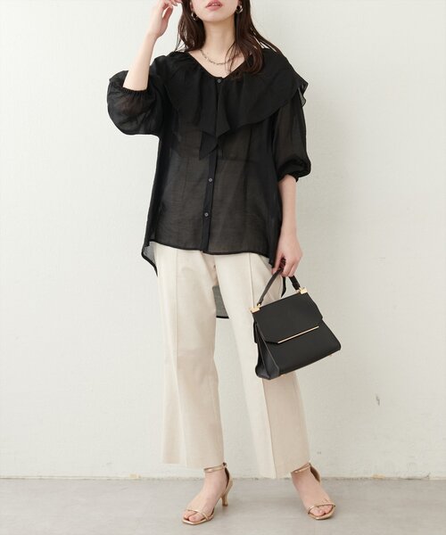 natural couture（ナチュラルクチュール）の「V開きフリルシアーブラウス（シャツ/ブラウス・レディース・オレンジ/オフホワイト/サックスブルー/ブラック・FREE）」の11枚目の写真