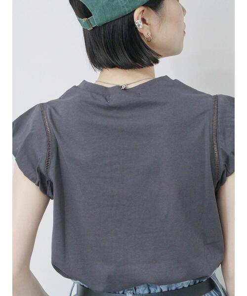 Samansa Mos2 blue（サマンサモスモスブルー）の「ハシゴレース付きフレンチTシャツ（Tシャツ/カットソー・レディース・シルバーグレー/チャコールグレー/オフホワイト・F）」の16枚目の写真