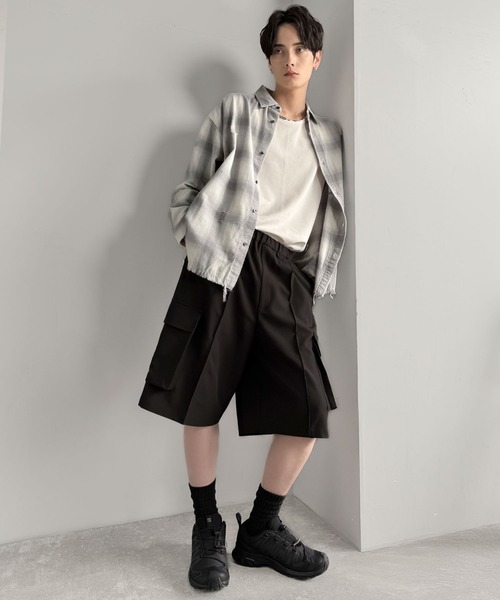 Classical Origin(クラシカルオリジン)の「【Classical Origin】「整う、ラフ感。」カーゴポケット ルーズシルエット ハーフスラックス/Cargo Pocket Loose Silhouette Half Slacks(その他パンツ・メンズ・チャコールグレー/ブラック・SMALL/MEDIUM/LARGE)」の12枚目の写真