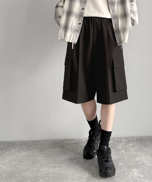 Classical Origin(クラシカルオリジン)の「【Classical Origin】「整う、ラフ感。」カーゴポケット ルーズシルエット ハーフスラックス/Cargo Pocket Loose Silhouette Half Slacks(その他パンツ・メンズ・チャコールグレー/ブラック・SMALL/MEDIUM/LARGE)」の13枚目の写真