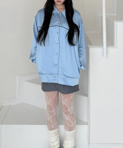 hugi(ハギ)の「STAR SHIRT BLOUSON/スターシャツブルゾン(シャツ/ブラウス・レディース・サックスブルー・FREE)」の5枚目の写真
