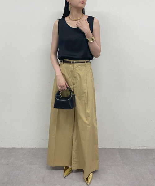 新品未使用タグ付【ラウンジドレス】サテンブラウス 黒 長袖 カットソー インナー Loungedress ブラウス シャツ サテンブラウス レディース