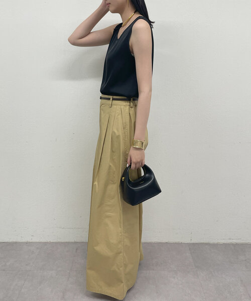 LOUNGEDRESS(ラウンジドレス)の「サテンインナータンク(タンクトップ・レディース・ブラック/オフホワイト・FREE)」の19枚目の写真