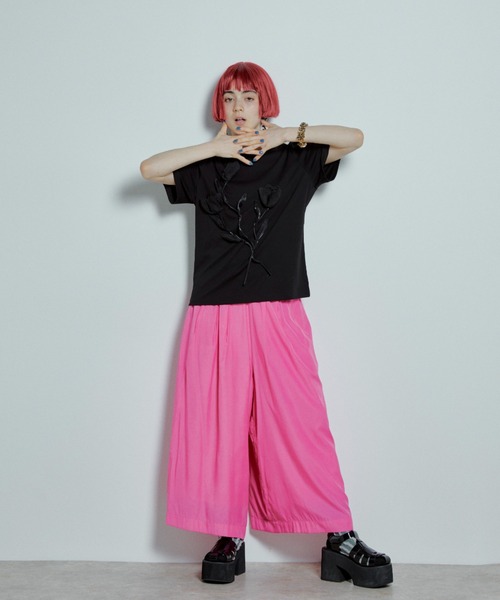 manana suerte(マニャーナスエルテ)の「チューリップTシャツ(Tシャツ/カットソー・レディース・ホワイト/ブラック・FREE)」の22枚目の写真