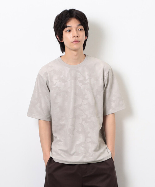 COMME CA ISM(コムサイズム)の「エンボスプリント Tシャツ(Tシャツ/カットソー・メンズ・ブラック/グレー・MEDIUM/LARGE)」の5枚目の写真