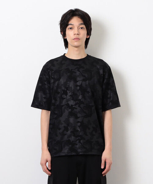 COMME CA ISM(コムサイズム)の「エンボスプリント Tシャツ(Tシャツ/カットソー・メンズ・ブラック/グレー・MEDIUM/LARGE)」の10枚目の写真