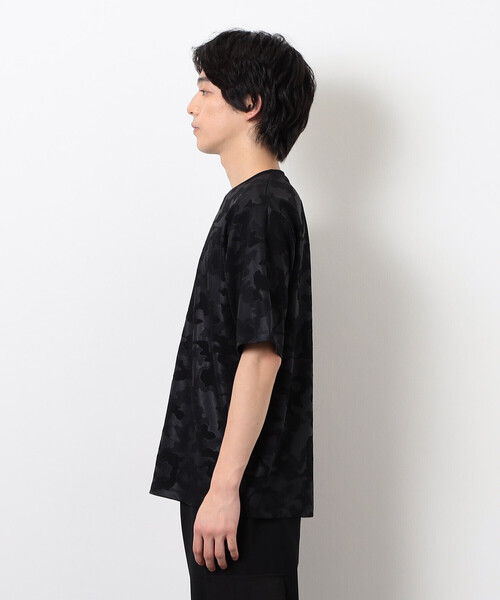 COMME CA ISM(コムサイズム)の「エンボスプリント Tシャツ(Tシャツ/カットソー・メンズ・ブラック/グレー・MEDIUM/LARGE)」の11枚目の写真