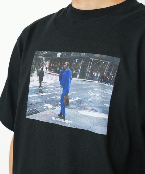 BASIS(ベイシス)の「SANDER LAND 8.2ozオーガニックコットン BLUE STREET 半袖Tシャツ(Tシャツ/カットソー・メンズ・ホワイト/ブラック・X-LARGE/MEDIUM/LARGE)」の4枚目の写真