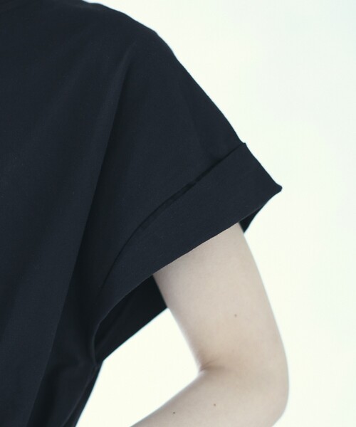 Firsthand（ファーストハンド）の「Firsthand/ファーストハンド ドロスト ドッキングギャザー ロングワンピース / 異素材切り替えデザインワンピース（ワンピース・レディース・ブラック/ブラウン・FREE）」の3枚目の写真