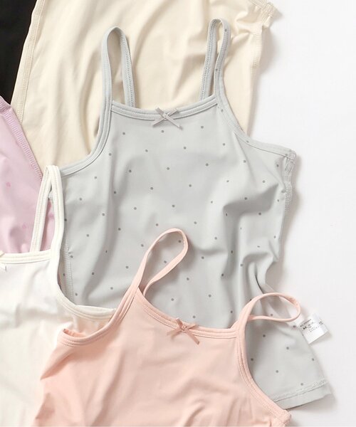 apres les cours（アプレレクール）の「【WEB限定/ジュニア対応】ひんやり天竺深あきインナーキャミ（インナーウェア/肌着・キッズ・ブラック/グレー/オフホワイト/ベージュ/ラベンダー/サーモンピンク・90/100/110/120/80/130/140）」の3枚目の写真