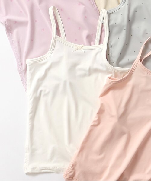 apres les cours（アプレレクール）の「【WEB限定/ジュニア対応】ひんやり天竺深あきインナーキャミ（インナーウェア/肌着・キッズ・ブラック/グレー/オフホワイト/ベージュ/ラベンダー/サーモンピンク・90/100/110/120/80/130/140）」の2枚目の写真