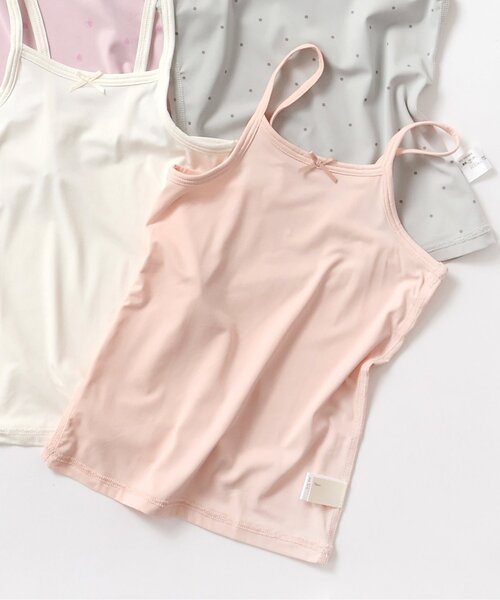 apres les cours（アプレレクール）の「【WEB限定/ジュニア対応】ひんやり天竺深あきインナーキャミ（インナーウェア/肌着・キッズ・ブラック/グレー/オフホワイト/ベージュ/ラベンダー/サーモンピンク・90/100/110/120/80/130/140）」の6枚目の写真