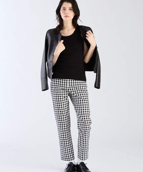 agnes b.(アニエスベー)の「コットン タンクトップ(Tシャツ/カットソー・レディース・ブラック・2/3/1)」の5枚目の写真