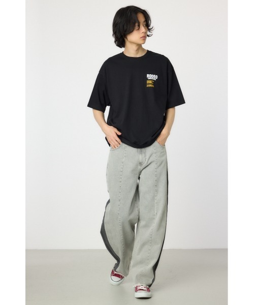 RODEO CROWNS WIDE BOWL(ロデオクラウンズワイドボウル)の「メンズOverlap デニムアップリケTシャツ(Tシャツ/カットソー・メンズ・オフホワイト/ブラック/ライトカーキ・MEDIUM/LARGE)」の22枚目の写真